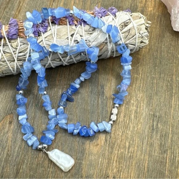 Vibrant blue cat's eye puka style necklace
